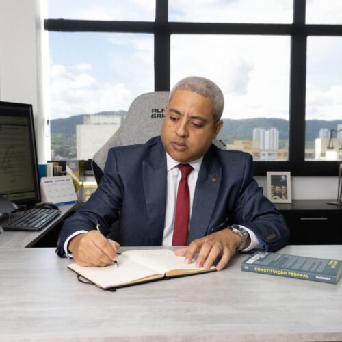 Compromisso com o Sucesso do Cliente Compromisso com o Sucesso do Cliente